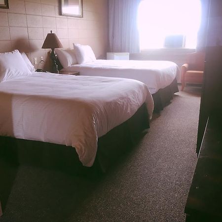 Vegreville Garden Inn מראה חיצוני תמונה