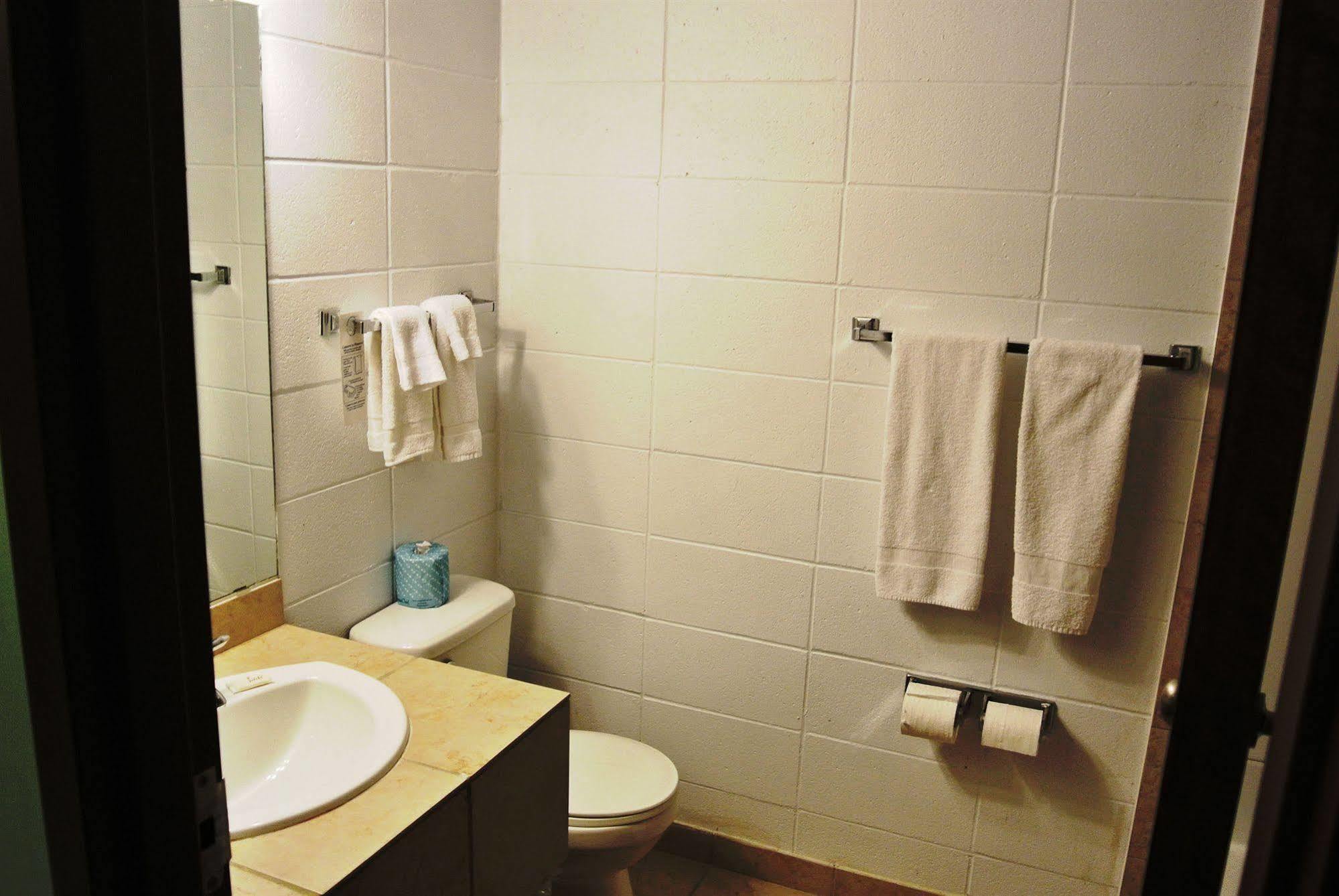 Vegreville Garden Inn מראה חיצוני תמונה