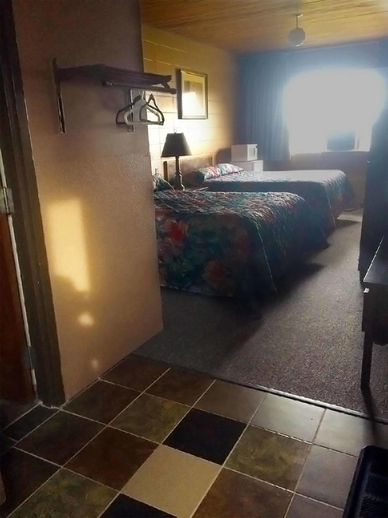 Vegreville Garden Inn מראה חיצוני תמונה
