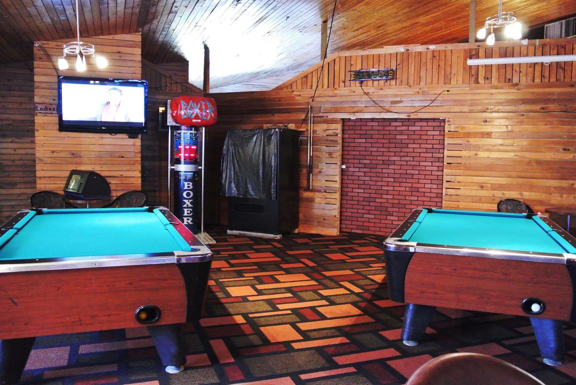 Vegreville Garden Inn מראה חיצוני תמונה